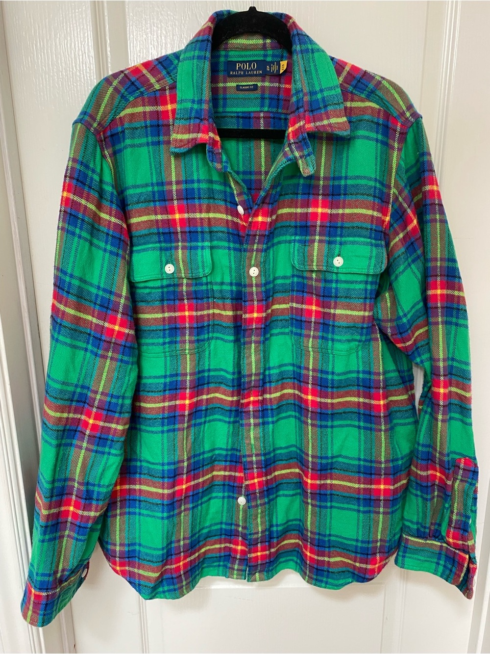 Shirt Type Identification